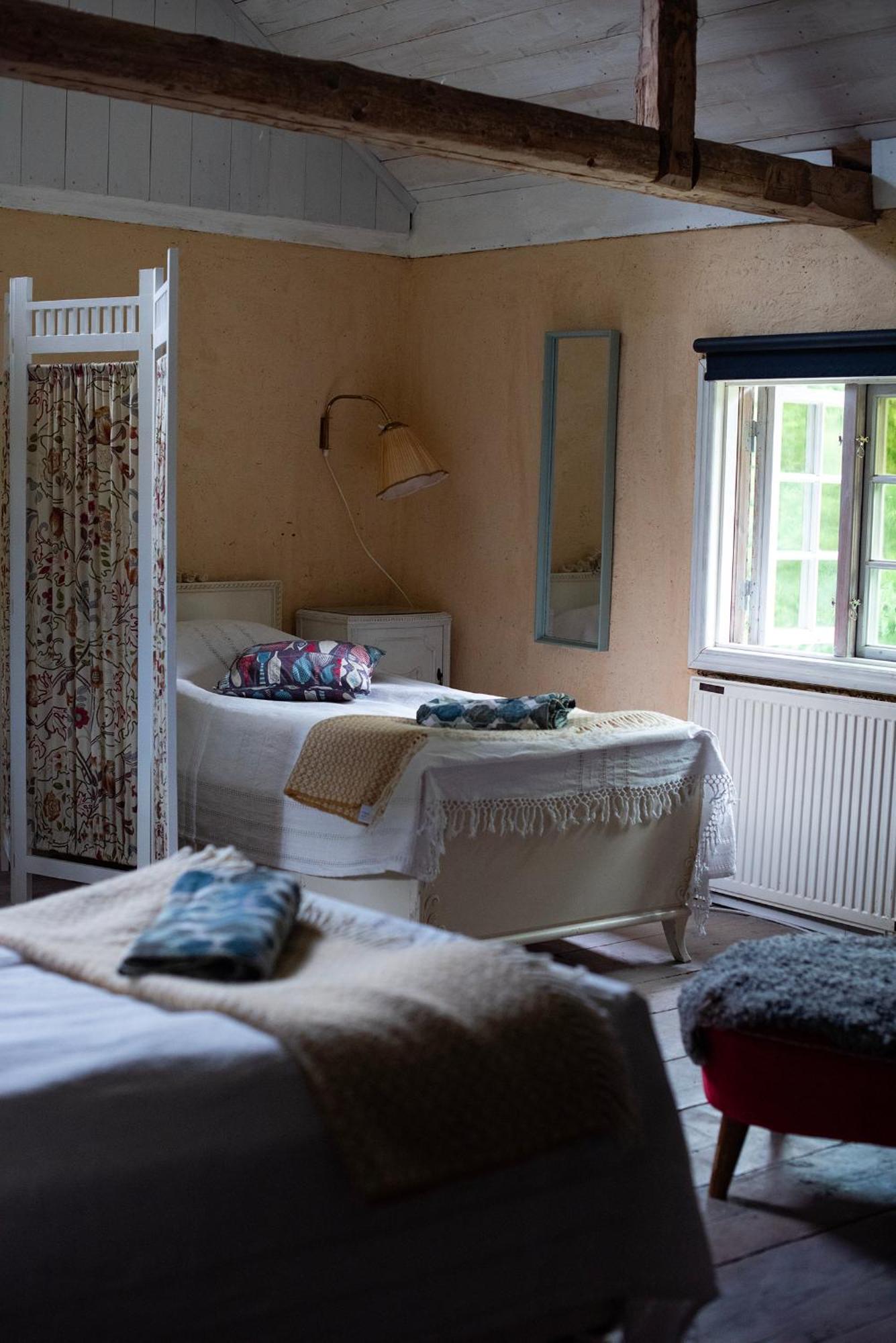 Henneviken Bnb Ed ภายนอก รูปภาพ
